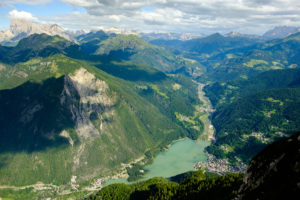 Blick auf den Lago di Alleghe
