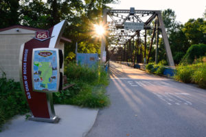 Chain of Rocks bridge