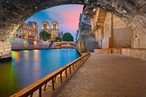 Blick-auf-notre-dame-paris