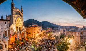 Moros y cristianos, "Es Firó", Plaza De Sa Constitució