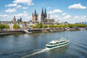 schiff-koeln