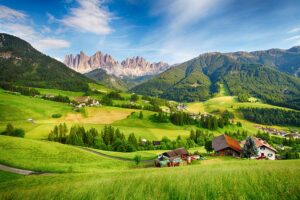 Almzauber-vor-den-Dolomiten