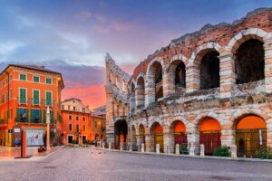 das-roemische-Amphitheater-auf-der-Piazza-Bra