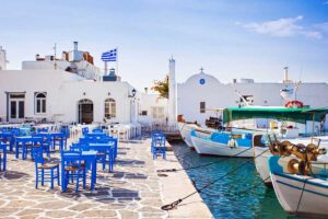 Paros, Naoussa