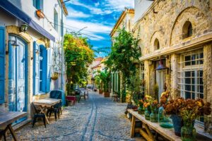Strasse-in-Alacati