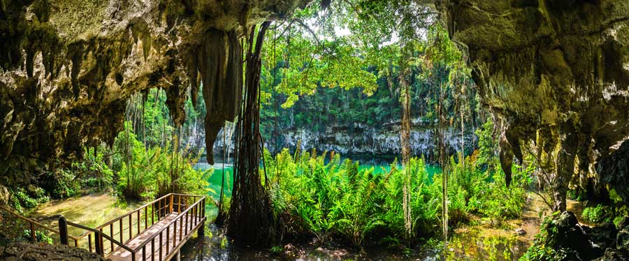 Los Zaramagullones See im Nationalpark Los Tres Ojos in Santo Domingo Este, Dominikanische Republik