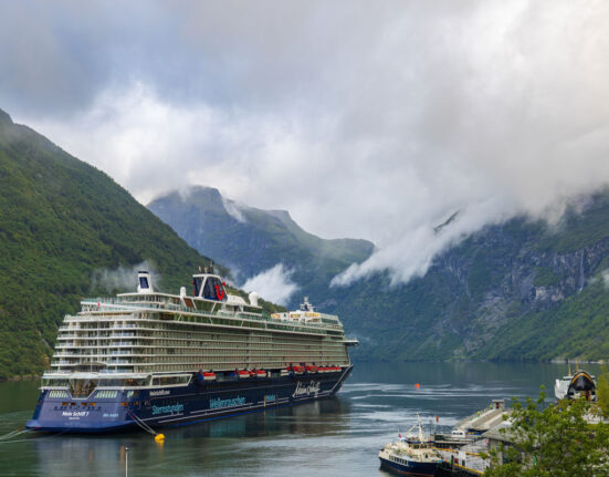 Kreuzfahrten-mein-schiff