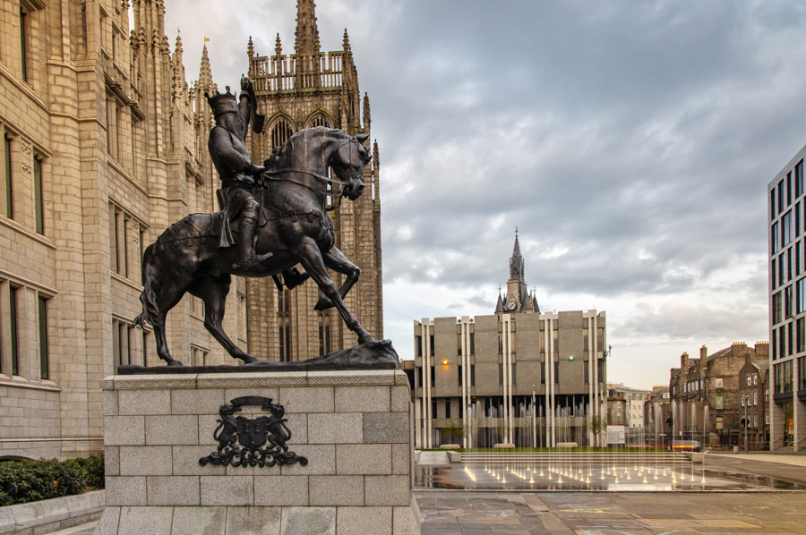 Marischal College in Aberdeen