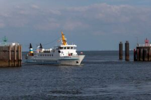 Passagierschiff WAPPEN VON CUXHAVEN