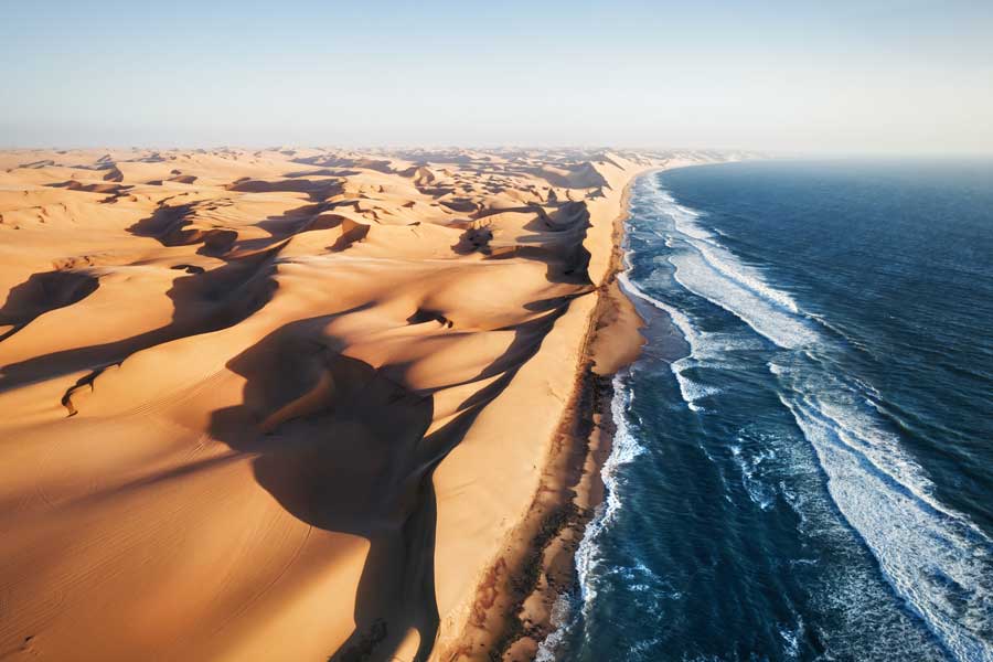 wueste-trifft-meer-namibia