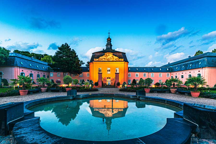 Schloß Wickrath bei Mönchengladbach