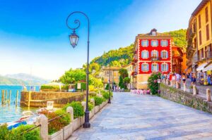 Promenade von Cannobio am Lago Maggiore
