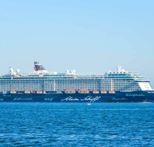 Mein Schiff 4