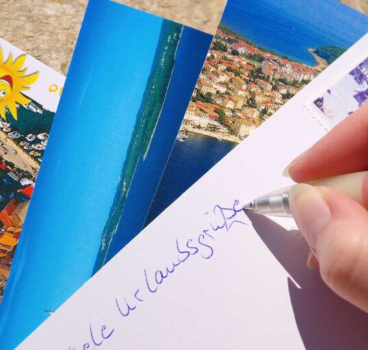 Sprüche für Urlaubsgrüße