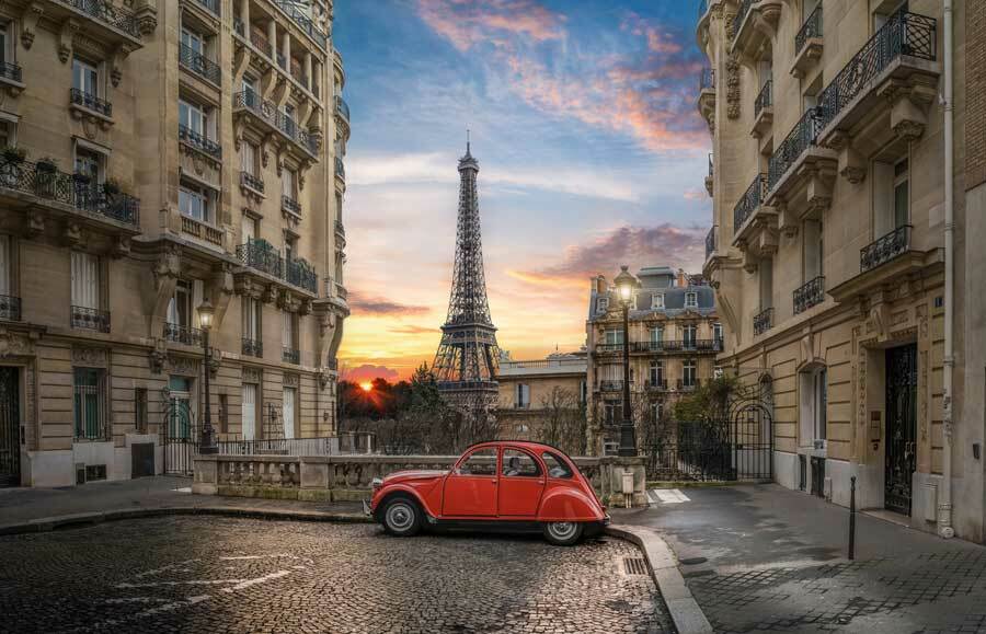 Avenue de Camoens in Paris