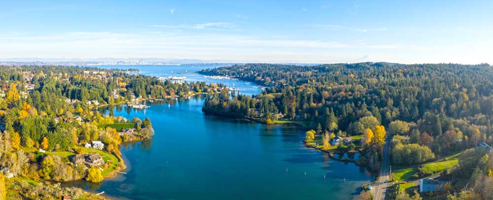 Bainbridge Island – Winslow, Seattle, Mount Rainier, Eagle Harbor